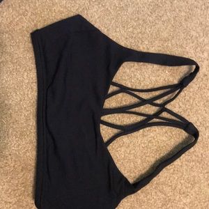 Lululemon size 2 free to be zen sports bra